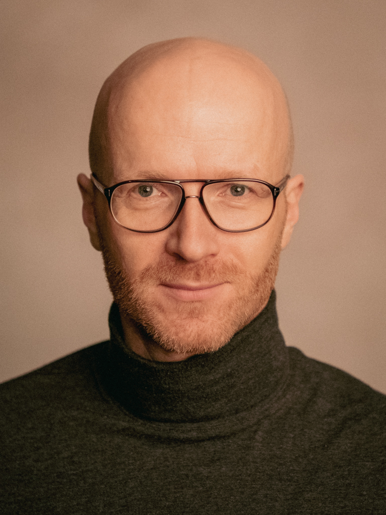 Bartłomiej Bobrowski, aktor Teatru Narodowego. Fot. Marta Ankiersztejn