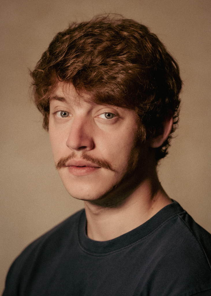 Sebastian Dela, aktor Teatru Narodowego. Fot. Marta Ankiersztejn